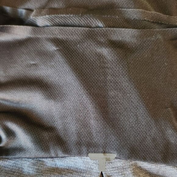 ON Performance T Mesh and Jersey T -Shirt Size Small - Picture 8 of 8